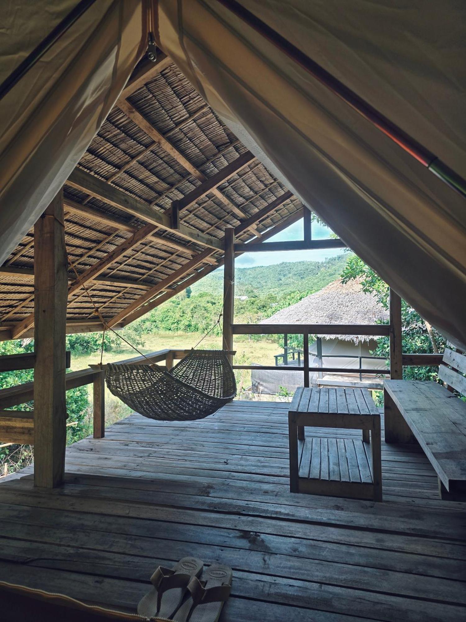 Cabanas De Nacpan Camping Resort El Nido Exterior photo